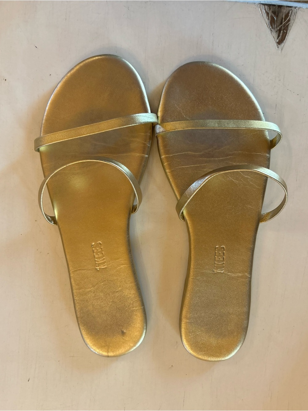 TKEES Metalic Slide Two Strap Sandal in Blink size 8 / 39 Gold Tone